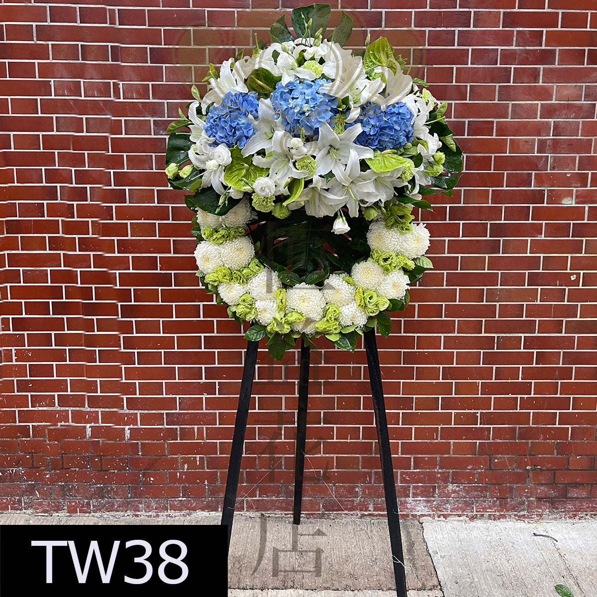 TW38 花圈